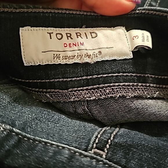 Torrid Lean Jean Crop Dark Wash Pull On Stretch Skinny Plus Size 3 3X - Picture 9 of 11